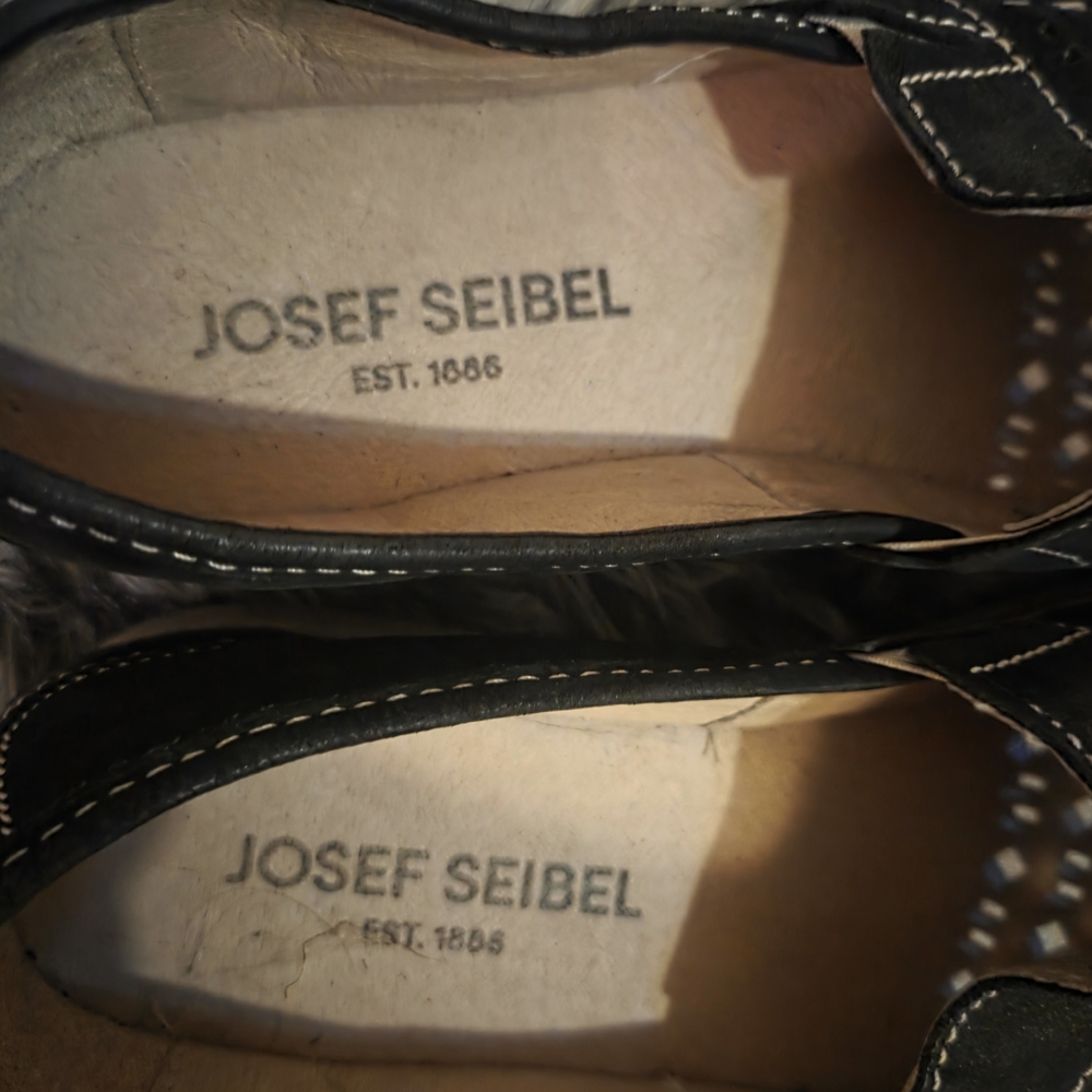Josef Seibel Sofie 27 Flat (Women)